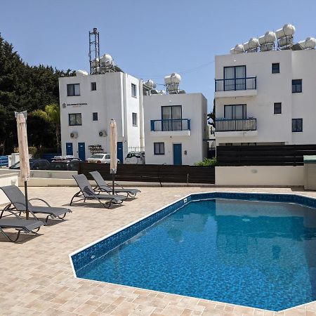 Cosy Apartment In Kato Paphos With Pool Access Dış mekan fotoğraf