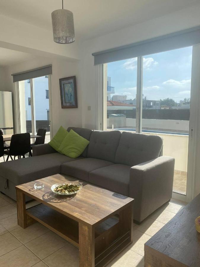 Cosy Apartment In Kato Paphos With Pool Access Dış mekan fotoğraf